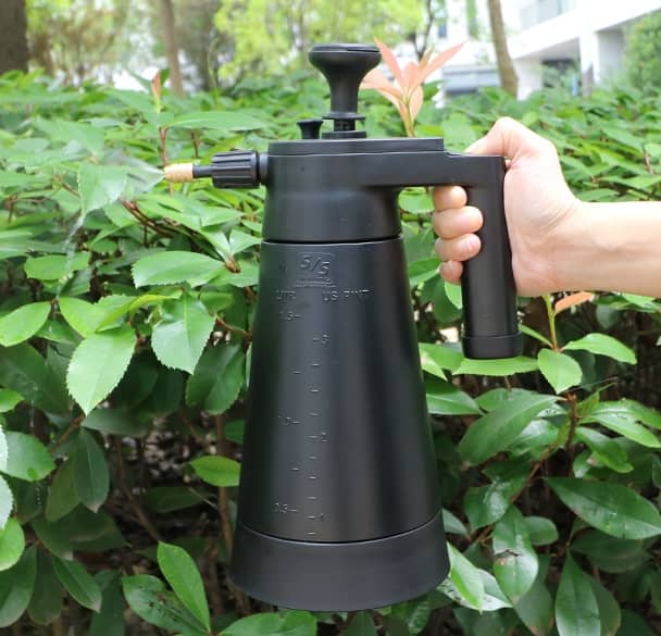 0.4 Gallon Garden Sprayer Handheld Pump Pressure Sprayer-GARTOL